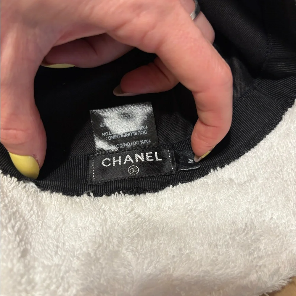 CHANEL TERRY CLOTH BUCKET‎ HAT